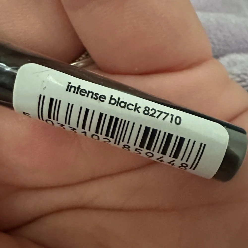 NWT Femme Couture Eye Drama Felt Tip Eyeliner Intense Black
